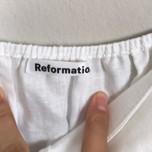 NEW REFORMATION Haven Smocked White Sweetheart Top - Picture 10 of 12